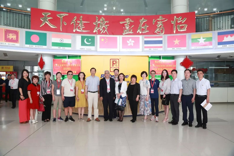 “創(chuàng)業(yè)中華，牽手京津冀”第十九屆海外僑界高層次人才為國(guó)服務(wù)團(tuán)到訪上工富怡